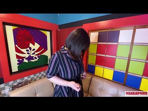 ❤️ Una maca japonesa de grans tetes es masturba amb joguines sexuals i té un orgasme. Ella parla en una entrevista de la seva putada experiència. Tetes enormes i cony pelut gemegant fort. Osakaporn Porno al porno ca.image-kassir.ru ❤
